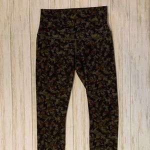 Wunder Under Lululemon Pants